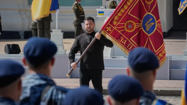 Украйна празнува независимостта с нова военна подкрепа: Зеленски предупреди за недостиг от 27 млрд. долара