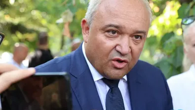 Министър Демерджиев ще почете паметта на загиналите полицаи в Бургас