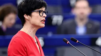 Марта Кос очертава нов курс за разширяването на ЕС