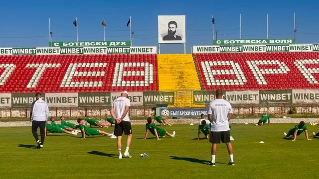 ФИФА наказа Ботев Враца със забрана за трансфери