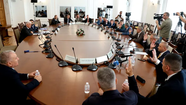 Програмата за инвестиции в отбраната до 2032 влиза за обсъждане в парламента