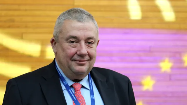 Лидерът на СДС: Андрей Гюров няма качества за президент