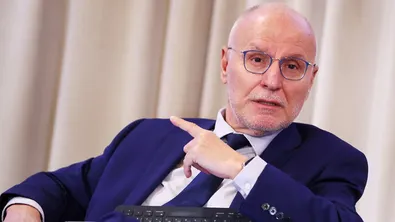 Управителят на БНБ Радев: ЕЦБ трябва да е готова за поредно вдигане на лихвите