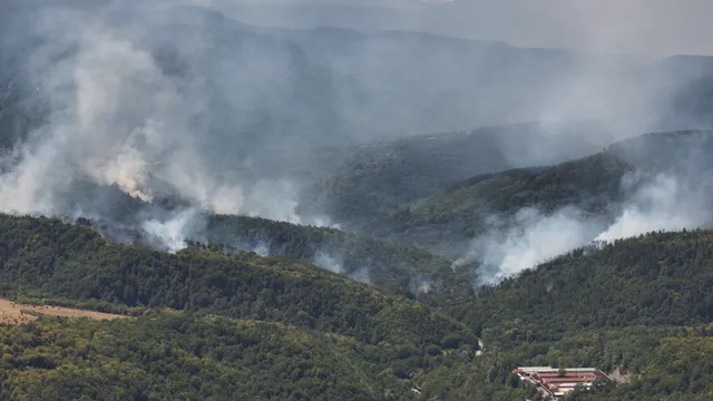 Контролирано взривяват боеприпаси край Белица, BG-ALERT ще предупреди населението