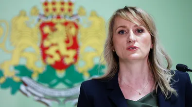 Министърът на екологията: Извършва се постоянен мониторинг на водата след наводненията