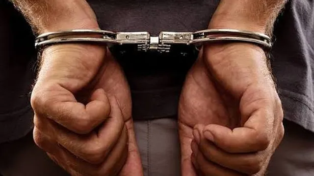 Синът осуети измама срещу 99-годишна жена: двама са арестувани в Атина