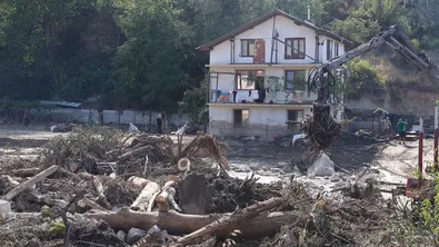 Потърпевши от Струмяни: Държавната помощ от 1100 евро е крайно недостатъчна