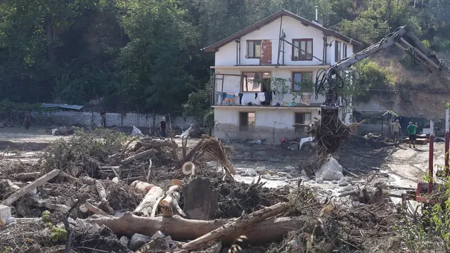 Потърпевши от Струмяни: Държавната помощ от 1100 евро е крайно недостатъчна