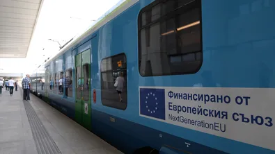 Един от новите влакове на „Шкода“ аварира по линията за Дупница