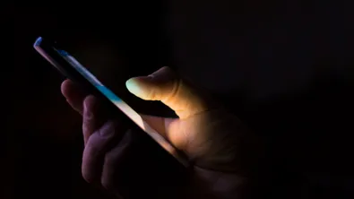 Албания забранява телефоните и нездравословната храна в училищата