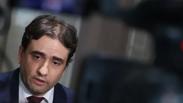 Божанов: ГЕРБ пречат на алтернативата на Йотова с атаките срещу Гюров