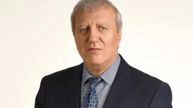 Александър Томов влиза в президентската надпревара