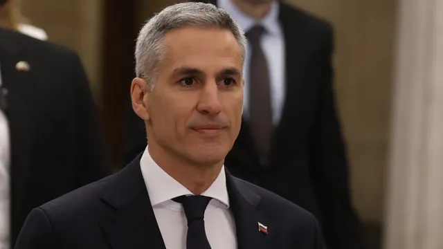 Евелина Славкова за президентските избори: Интересно е какво ще направят ГЕРБ