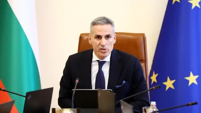 Кой е Андрей Гюров - от БНБ до битката за президент