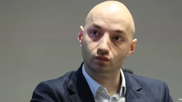 Ганев: Без кандидат на ГЕРБ Гюров отива на балотаж с Йотова, но тя остава фаворит
