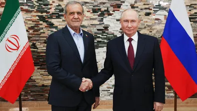 Путин към Пезешкиан: Русия е солидарна с Иран и ще запази икономическите връзки
