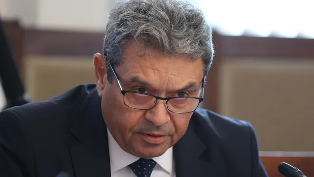 Иван Лалов: Американските военни самолети в София не са повод за тревога