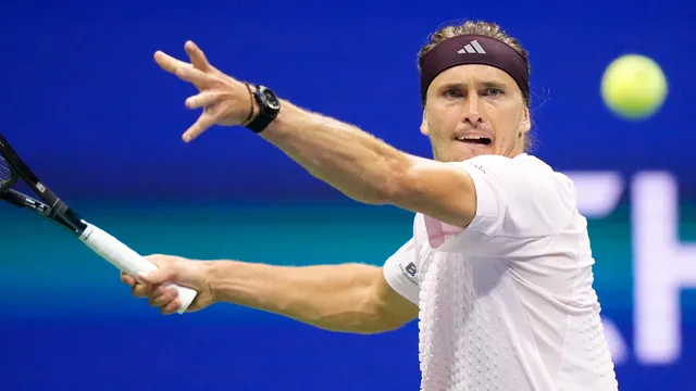 Зверев оцеля срещу италианец в петсетова битка на US Open