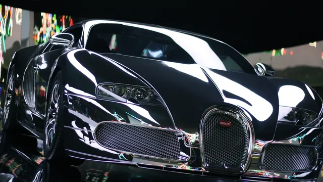 Само 99 Bugatti W16 Mistral са произведени в света - 2 от тях вече са в България