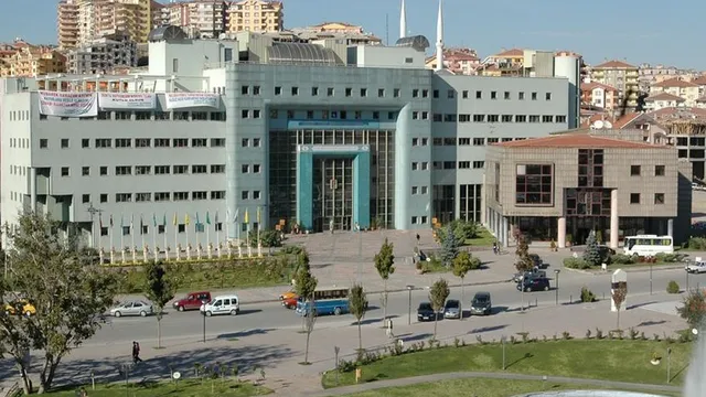 Скандал в Турция: 171 служители на община в Анкара с положителни тестове за наркотици