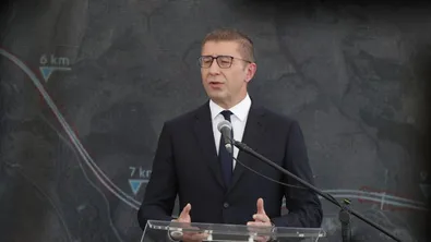 Мицкоски: Не се страхувам от разследването на унгарския заем за Северна Македония