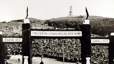 Шипка не забравя: възстановяват паметника на българската слава