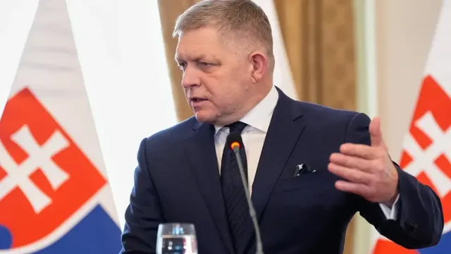 Роберт Фицо пристига на посещение у нас