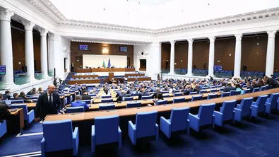 Депутатите започват по-рано работа с блицконтрол