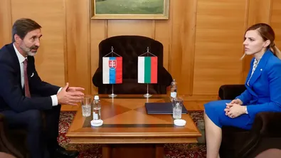 Велислава Петрова се срещна със словашкия външен министър