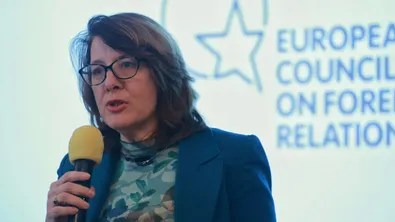Весела Чернева: Понятието на премиера за "колективния Запад" ни връща с десетилетия назад