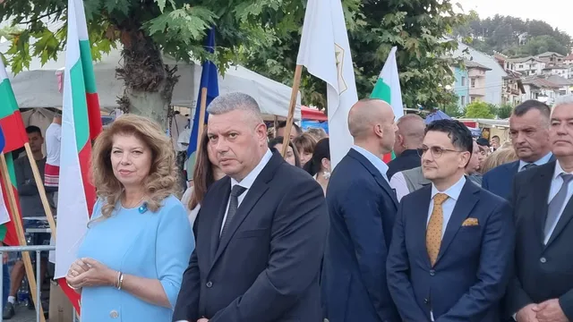България отбелязва 141 години от Съединението: Президентът Йотова ще приеме почетния строй на площад „Съединение“ в Пловдив