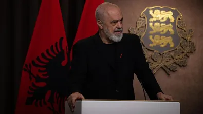 Еди Рама: Сърбия не може да организира държавно погребение за "касапин като Ратко Младич"