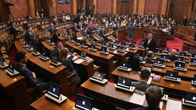 Сръбският премиер предложи предсрочни парламентарни избори
