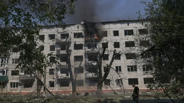 Двама загинаха при руска атака с планиращи бомби срещу Украйна