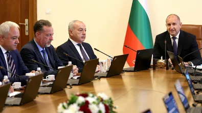 Радев: Резултатите от изследването PISA са катастрофални за България