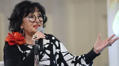 Йорданка Христова се разплака заради оставката на Христо Янев