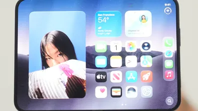 Революция от Apple: Представиха "Duo", първия сгъваем iPhone