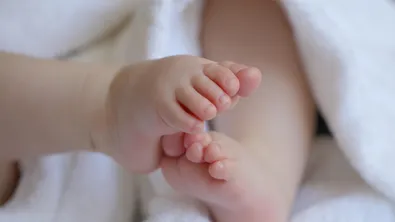 Жена на 54 години роди здраво дете