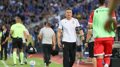 Янев спука "синия балон", но не прекрачи ли границата?