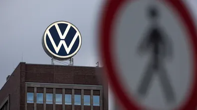 Volkswagen готви най-голямото преструктуриране в историята си: До 60 000 работни места под въпрос