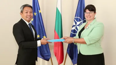Иванка Ташева прие акредитивните писма на новоназначения представител на УНИЦЕФ в България