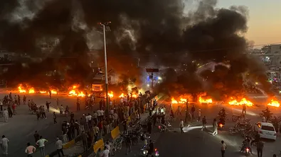 Горивата подпалиха Сирия: Масови протести блокираха пътища след рязкото поскъпване