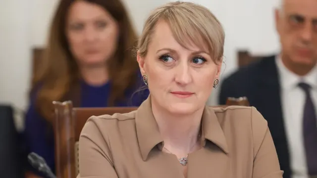 Министър Карамфилова: Работим за ускоряване на инфраструктурните процеси, но без понижаване на екологичната защита