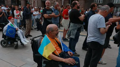 Протест в центъра на София с искане за оставката на правителството на Румен Радев