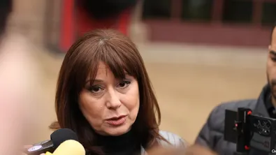 Омбудсманът предлага специално финансиране за деца, които не владеят добре български