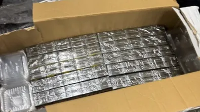 Цигари за над 80 000 евро скриха под пластмасови кутии в камион на "Капитан Андреево"
