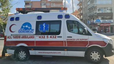 С опасност за живота са трима от ранените ученици при стрелбата край турско училище