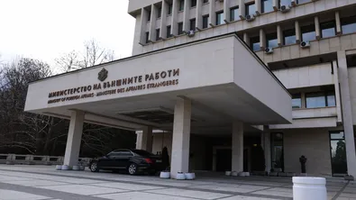 Очаква се от МВнР да даде информация за организацията на изборите зад граница