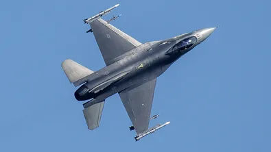 Американски изтребител F-16 се разби в Германия по време на учение