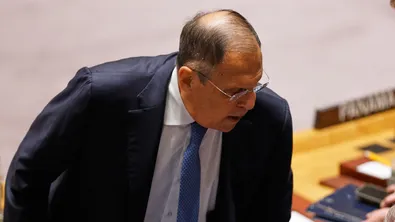 Лавров: Русия няма да спре операциите си в Украйна